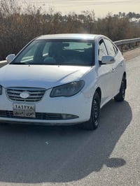 النترا • ٢٠١١ • محرك ١٦٠٠