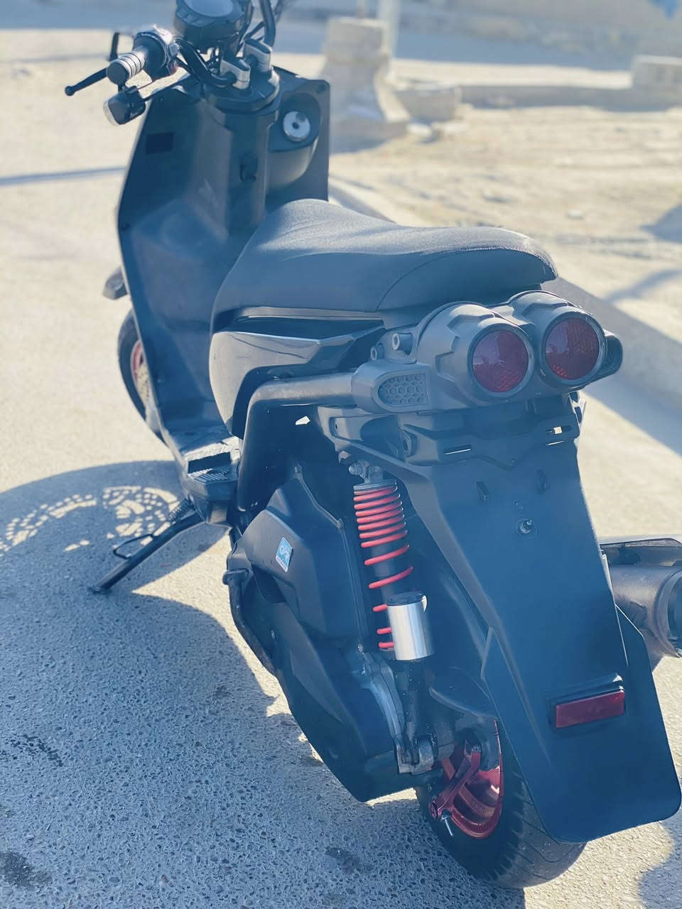 سلام عليكم سكنس جبلي للبيع دراجه بلاديه حلوه ونضيفه بكاني زعفرانيه  رقمي *********** خاص موجود
