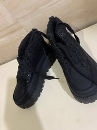 مقاس ٤٢ • ملابس