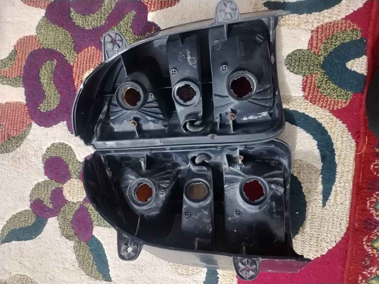 سلام عليكم  من رخصت لادمن قراظ البيع مال بريجو شاشه +بكلايتات +جوزه تشقيل +عكل صليات لستفسار *********** ولمو شراي رحمه لولديكم لحد يتعبني مكاني واسط الصويره  سعر خاص
