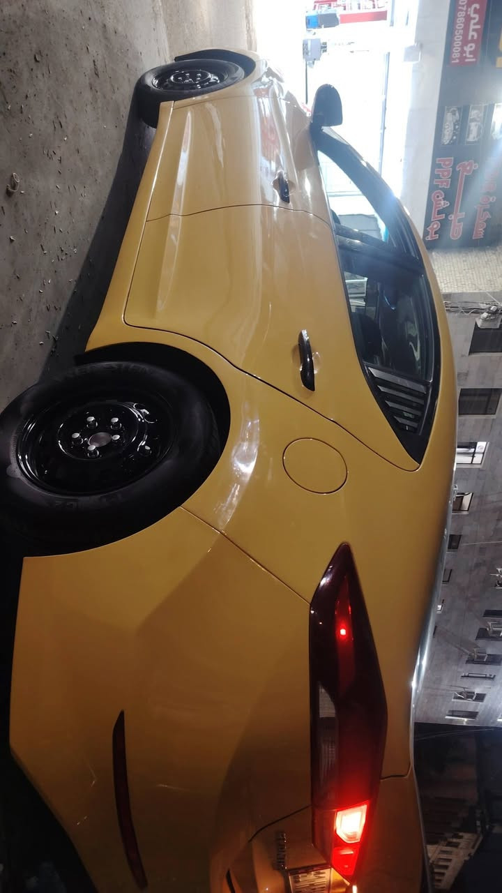 السلام عليكم النترا موديل 2018 وارد امريكي صور الحادث بالمنشور رقم انجليزي مصفره هيئه وغرامات سياره مكفوله فقط بالعراق جاملق خلفي جاهزه مكينه كير تبريد تخم تاير منضومه غاز مكان بغداد سعر115 هاتف ***********
