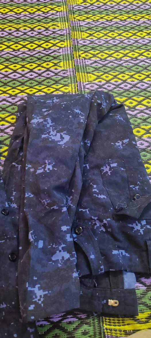 بدلتين اتحاديه وحده xL وحده xxL)  مع بسطال قيلس 43 سعرهن شلع 40 الف مكاني ساحه عدن الشراي يتفضل خاص


**إذا كنت صاحب هذا الإعلان وتريد حذفه لأي سبب، رجاءا أرسل رسالة إلى الدعم الفني**