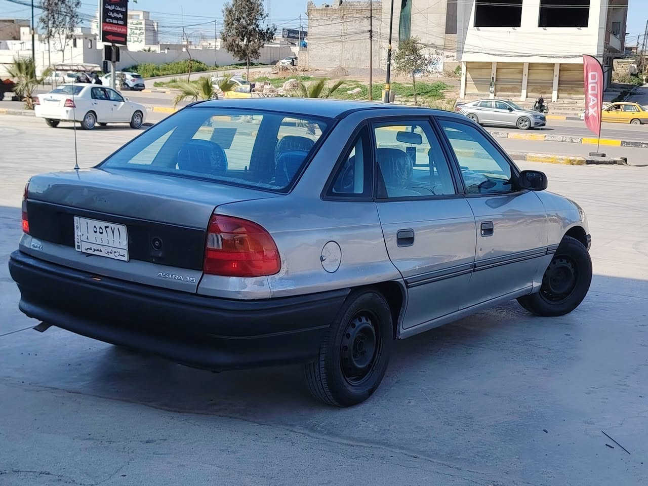 للبيع استره موديل (1995) المحرك والكير شرط حجم (16) تبريد جامات كهرب أستيرن بور كابون بانزين صبغ السقف مال تقحيل وجاملغات الأمامي فقط بدون ضرر وبدون دواخل  سياره جاهزه مايعوزها مصرف طخم أمامي خلفي جديد رقم الماني(صلاح الدين)سنويه عظم شرعي بل موصل السعر (45) رقم الهاتف(***********)
