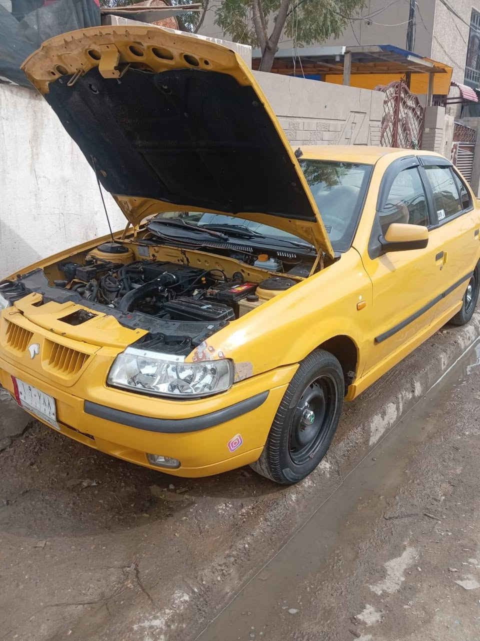 للبيع سمند 2011 سياره نضيفه وحلوه بدون خياس نقصها بس كنبريسرتبريد وعليها غرامه هياه ٦٠ الف سنويه ٢٠٢٩ تحويل ثاني يوم العنوان بغداد الأمين السعر ٣٠وبيها مجال الاتصال ***********متوفر وات ساب
