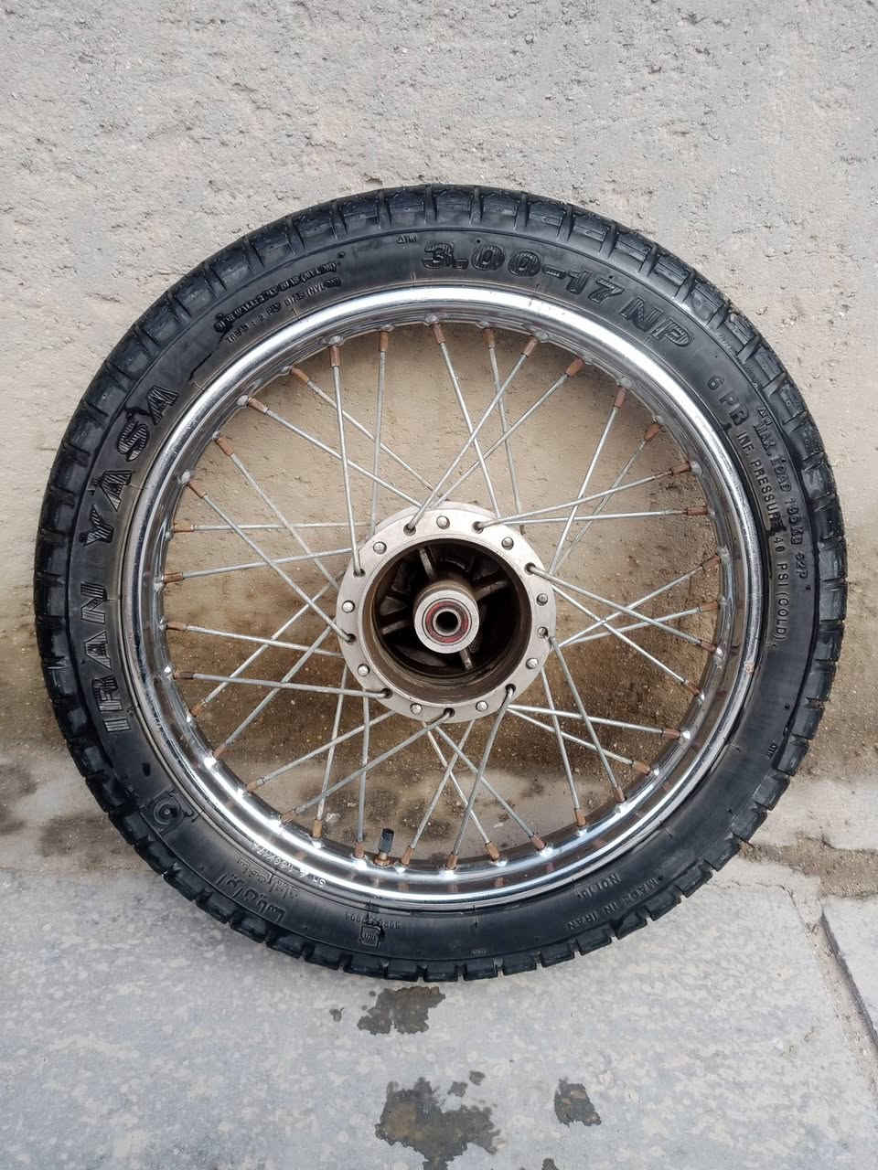 سلام عليكم تاير مال نامه للبيع الستفسار عله رقم الهاتف
***********
