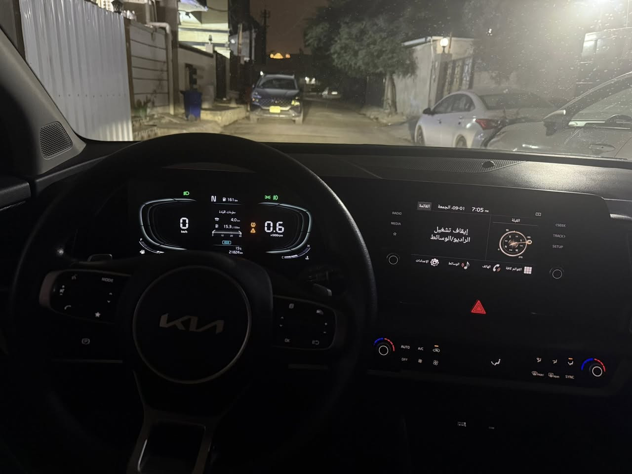 السلام عليكم كيا سبورتج مديل 2024 ماشيه 22 الف للاستفسار ***********
