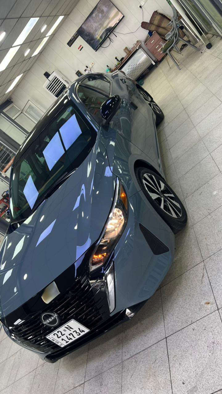 نيسان سنترا Sv فول مواصفات بانوراما للاخير مغلفه نانو PPF ماعدا ٤ بيبان قماره تغليف نانو اسود لامع السيارة ضربته بالتاير والطبله وتكحيل قليل بالجاملغ ع كدجكاره السيارة جديدة ماشيه ١٧٥٠٠ كيلو بجم كبس من دون فتح برغي واحد حته الايت مامفتوح والرقم اربيل تريد وكاله تريد تحويل 
السعر 205 وبي مجال قليل للشراي 
*********** البصرة, العراق
