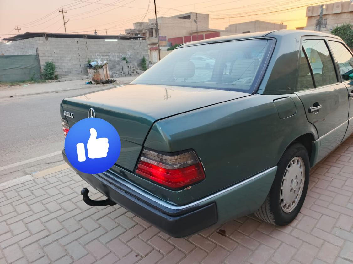 السلام عليكم
مارسدس موديل 1988 للبيع فقط
محدث 1995 بيبي 
محرك 2500 ديلكو 
مكينه وكير شرط
صدر جديد
صبغ جاملغات الوره والقماره فقط بدون ضربه 
غرفه جديده 
تحويل ثاني يوم 
العنوان صلاح الدين تكريت 
السعر 65 للاستفسار 
***********
