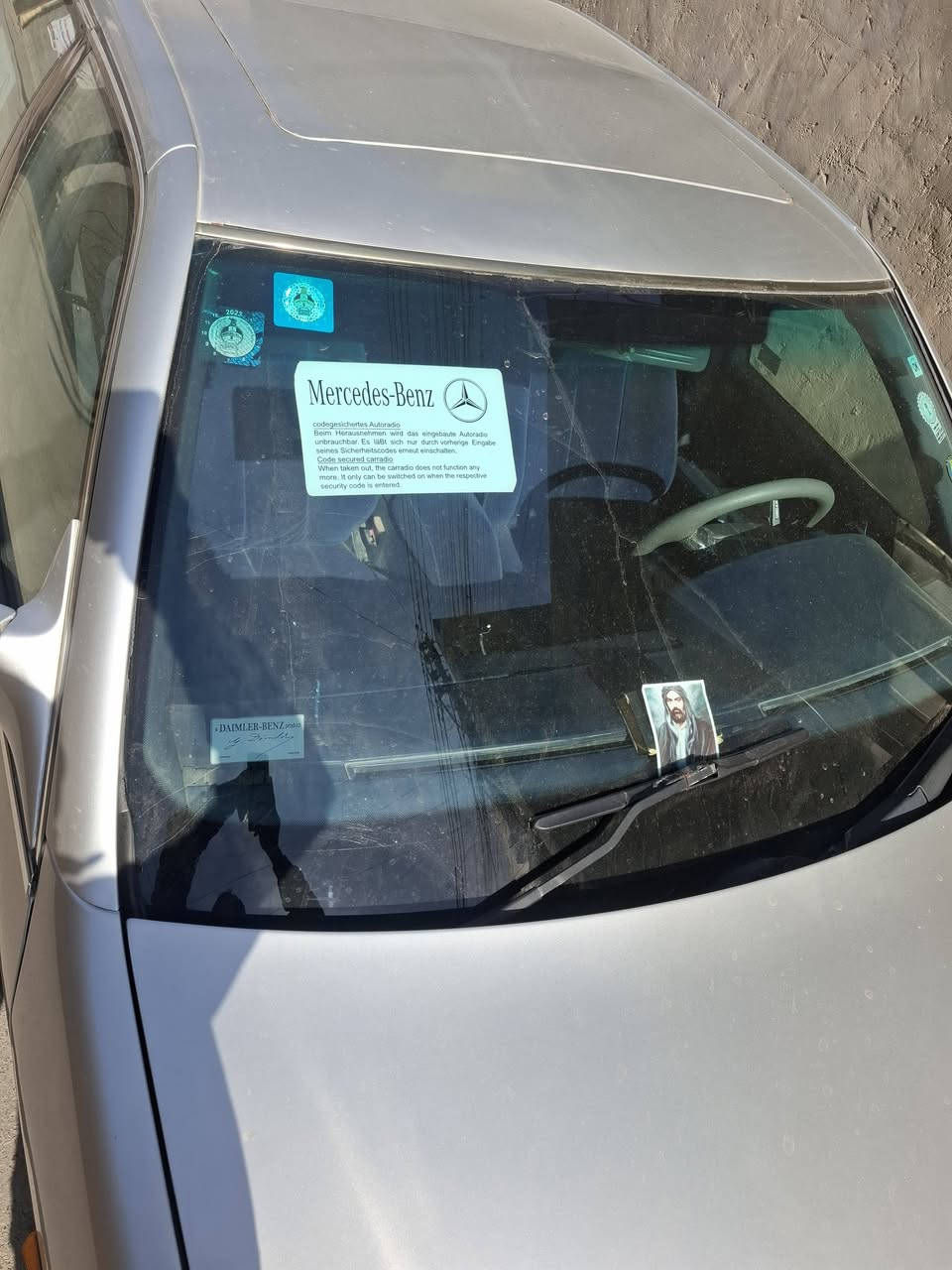 شبح موديل 1992
مكينه تابوت بلادي 
رقم انكليزي بسمي سنويه جديده 

شغاله السياره كامله 

عنوان السياره بغداد حي النصر 

السعر 55$ وبيها مجال للطيبين

تفاصيل أكثر اتصل ***********

#غير_متواجد_على_النت☝️
