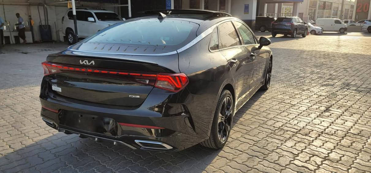 الاستلام بنفس اليوم ( شهداء/حره )

Kia K5 
كي فايف2024
جيتي لاين فول بانوراما بصمه جلد
داخل المنفذ 128

*********** 
***********

