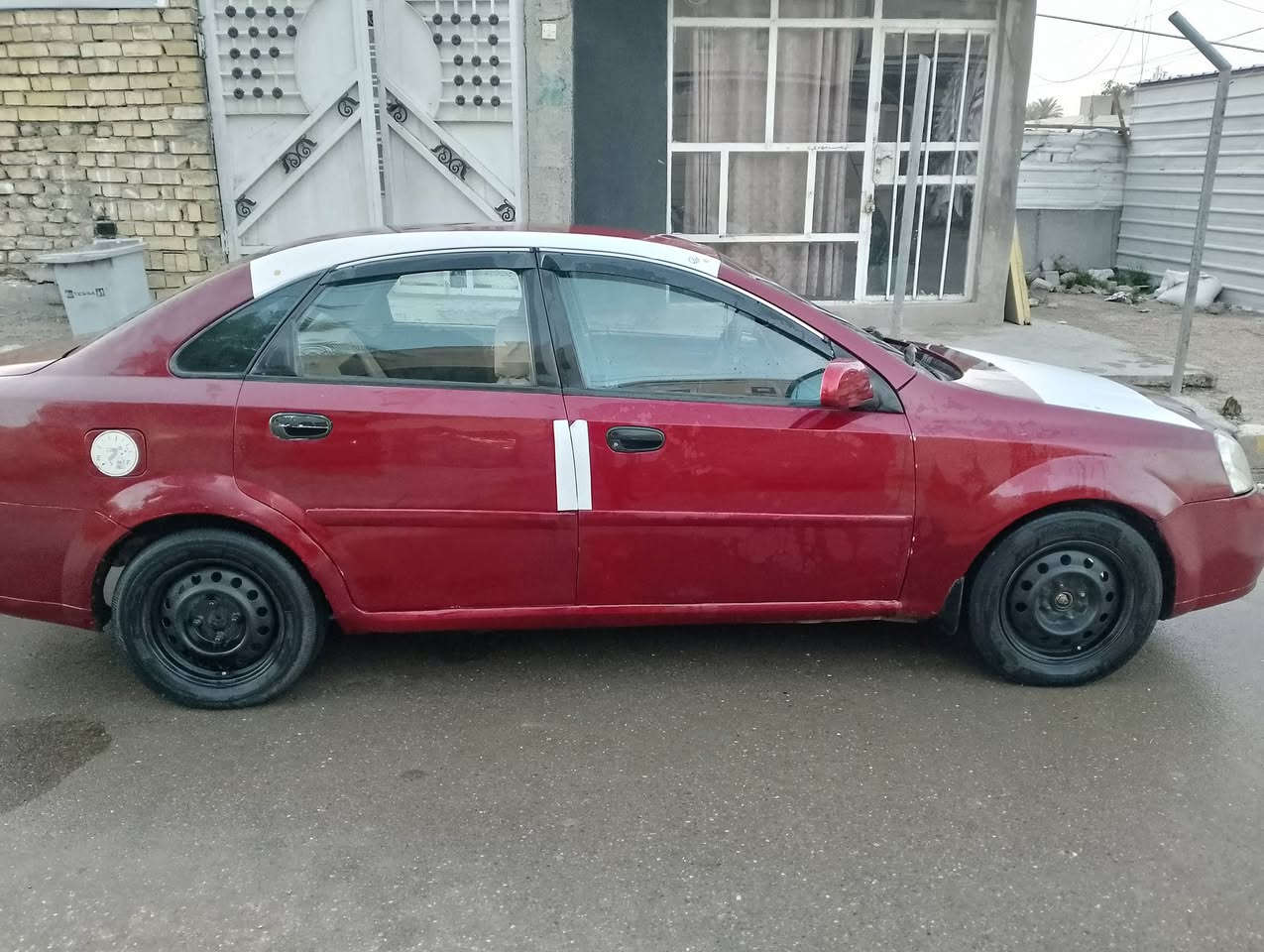 اوبتره للبيع الفين 4
محرك وكير خير من الله صدر جديد شاده 
شاشه وزنون عنوان بغداد ابو غريب
سعر 55وبيه مجال ***********
***********
