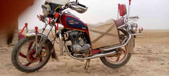 جونده صقر.مكفوله كفاله عامه اوراق موديل 2020
الدراجه محتاجه بس سايق  السعر مليون 100 وبيها مجال لشراي الرقم ***********
