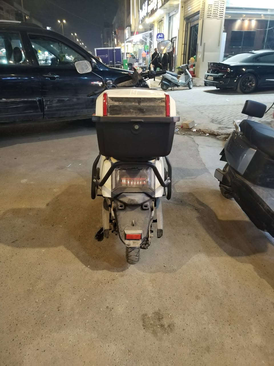 دراجه شحن للبيع السعر 850 استعمال خفيف شهر للاستفسار الاتصال على الرقم هذا ***********
