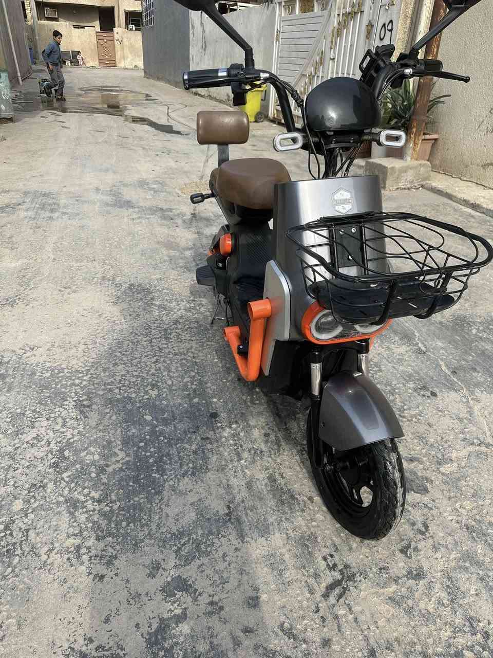 سلام عليكم دراجة للبيع شحن مستعجل على بيعها 275 وبيها مجال***********
