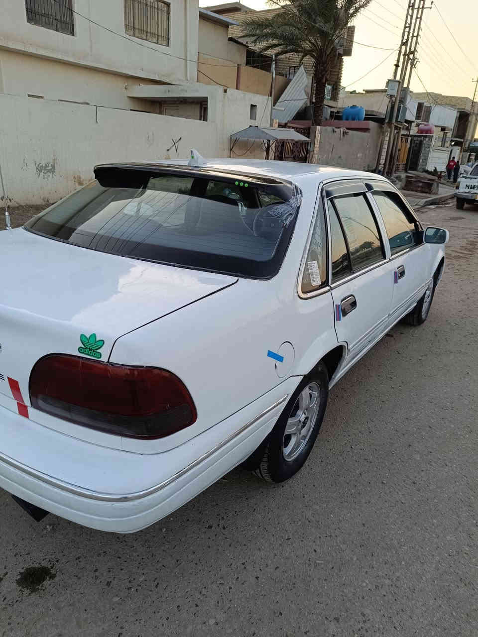 السياره جاهزه من كلشي 

للبيع دايو برنس فراشه موديل  1996 

رقم بغداد نكليزي مشروع وطني 

  تحويل بنفس اليوم

كير ومحرك مكفولات 

كير اوتوماتيك 

كهربائيات فول 

 تخم تاير جديد ويل كب   

 صدر امامي وخلفي جديد السياره.  

السياره مصبوغ جماليه 

شاشه سستم سماعات 

 السعر35وبيهة مجال بسيط

 مكان بغداد 

رقم الهاتف

***********

***********
