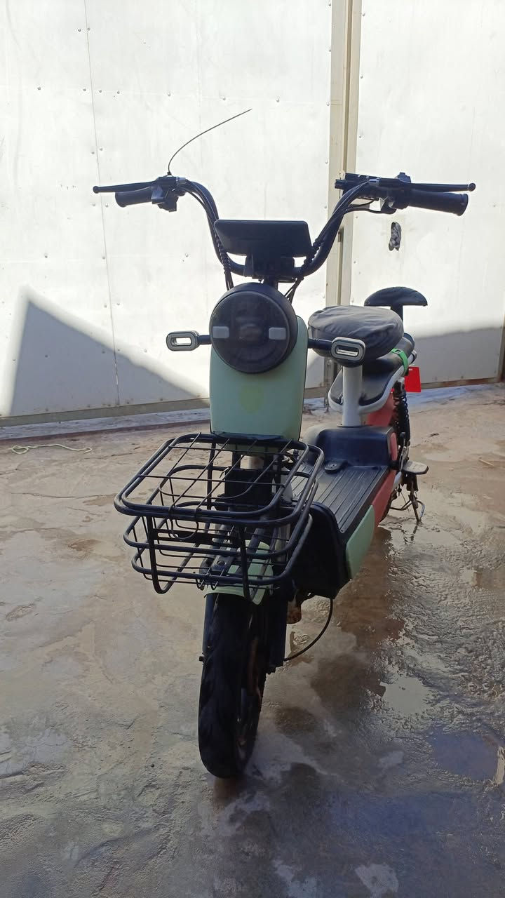 بايسكل شحن نضيف جدا  حجم 14 للبيع بدون بطاريات 

السعر / 125 وبي مجال بسيط


**إذا كنت صاحب هذا الإعلان وتريد حذفه لأي سبب، رجاءا أرسل رسالة إلى الدعم الفني**