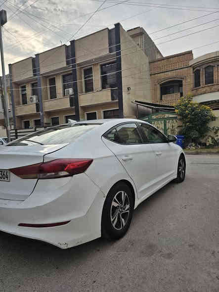 النترا موديل 2017 رقم اربيل  وارد امريكي حادثها  من خلف
 ماشية 157 الف سنويتها ل 2028
 محرك 2000 دوش
 تحوي على منظومة غاز سيارات 60 لتر حكومي
 شاشة كار بلي
، بصمة 
بيه تقشرات بالصبغ تمت معالجته بالفابلون،
مكينة مبدل نص طابوكة 
محرك، كير،  تبريد ع الفحص
 السعر 110 
رقم الهاتف ***********
مكان بغداد السيدية
