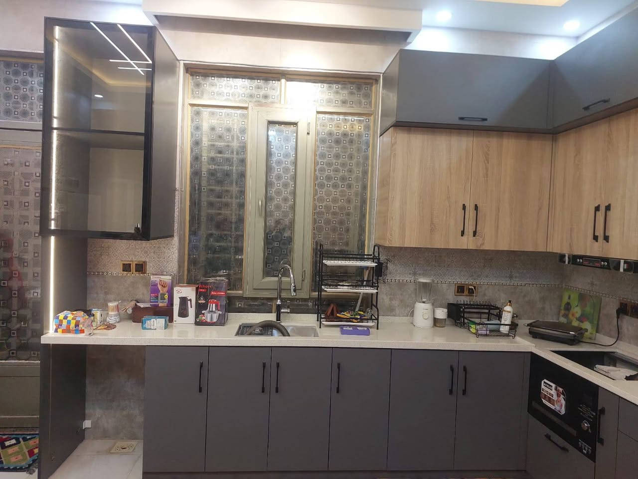 بسم الله
تم تسليم الكاونتر للاخ احسان MDF 
انسب الاسعار 

معمل نجارة وديكور الوضاح ***********
سامراء حي الدوانم قرب جامع الحمزة
شارع المكاتب
