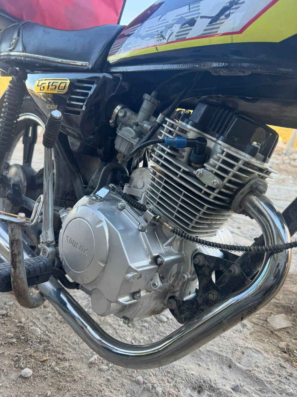 السلام عليكم دراجه ايراني سيفان 2024برغي ممفتوح بل مكينه مكفوله دراجه خير من الله مابيها نقص بس ترتيب نواعم + صندوق هديه وتايرات زوج جدد ب٣٥٠ قفل مكاني البياع تقاطع الاسد ***********
