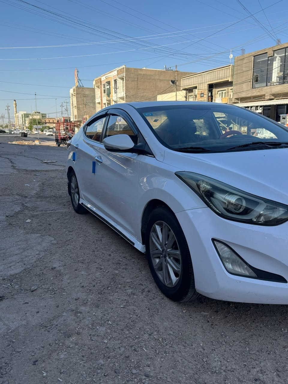 السلام عليكم
النترا 2016 خليجي لون ابيض رقم بغداد السيارة فول مواصفات 
محرك 1800 دوش 
السيارة جاهزة من كلشي ومابيها كل نقص السونار مرفق بالمنشور السعر 120 وبيها مجال للاستفسار ***********
