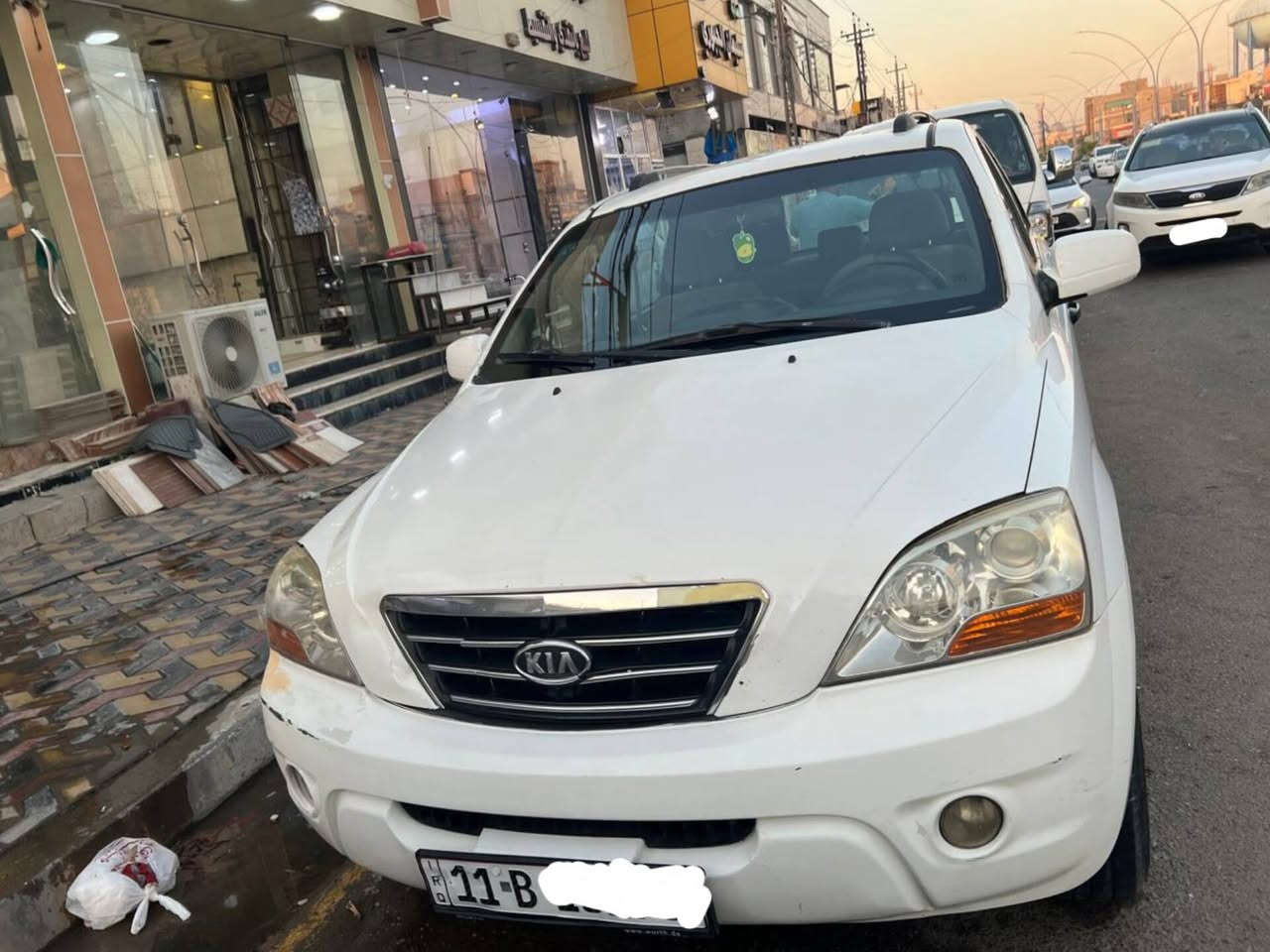 🚗 للبيع كيا سورينتو 2008 - LX (وارد أمريكي)

- 🔹 اللون: أبيض
- 🔹 الفئة: LX
- 🔹 المحرك: 6 سلندر
- 🔹 الكير: أوتوماتيك
- 🔹 الممشى: حوالي 200 ألف كم
- 🔹 السيارة مصبوغة حزام
- 🔹 وارد أمريكي
- 🔹 تبريد شغال

💰 السعر: 105 ورقة (10,500 دولار).

للاستفسار والتواصل:
📞 ***********

ملاحظة: السيارة جاهزة للمعاينة، والبيع للجادين فقط.
