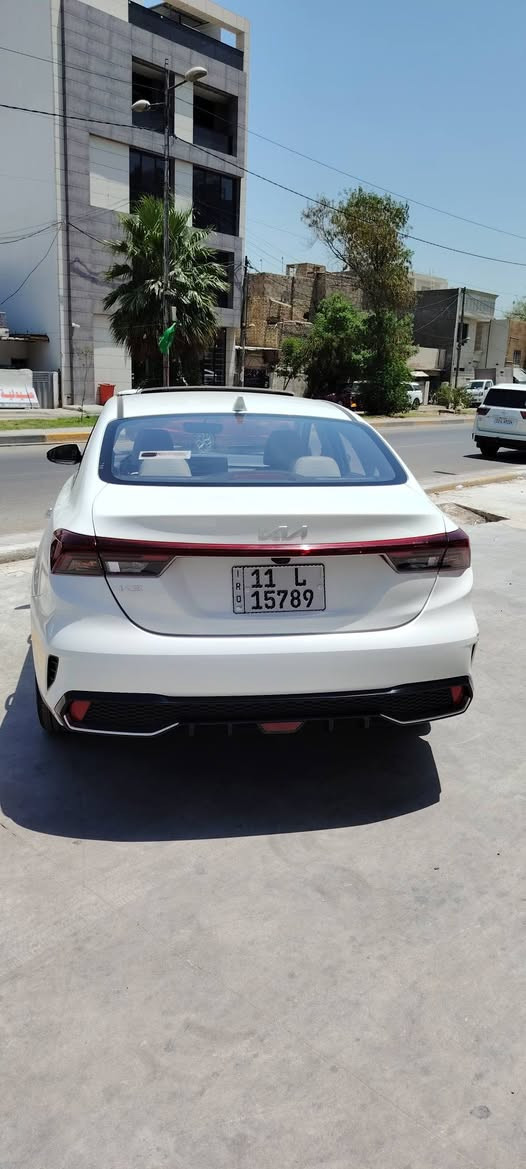 السلام عليكم. K3 جديده جدا عل وضع شركه 2023
رقم. بغداد باسمي
على وضع شركه ماشيا 16 الف وقابه للزياده
بصمه تشغيل وابواب ووصندوق
فتحه سلايد
تبريد بيانو لمس
كراسي جلد
تبريد ثلج بمعنى الكلمه قطعتين تبريد
شاشه لمس وكامره دواره
واير ليس شحن
لد نهاري
لد خلفي
شاشه اعطال
صندوق ذكي
اشاير بل مري
5 ويل كب
تخم تاير جديد باتري جديد
رقم دولي الجديد باسمي سنويه وهزه
سياره بيها طخه بسيطه عل وضعها امبينه بل صوره
سياره جديده كفاله من صبغ وتبديل سعر 137وررقه وبيها مجال للطيبين التساهل موجود وتأخذوها من عيوني بغداد قرب ساحه عدن *********** حيدر السعدي
