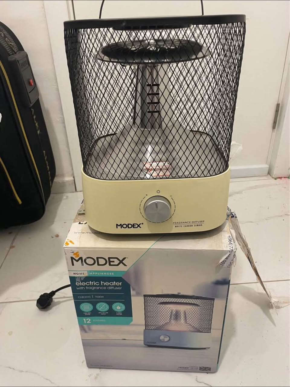 Gaz and electric heater user like new newal
Electric heater modex used like new 
Even the boxes with it 
Final price 70 both أربيل, العراق


**إذا كنت صاحب هذا الإعلان وتريد حذفه لأي سبب، رجاءا أرسل رسالة إلى الدعم الفني**