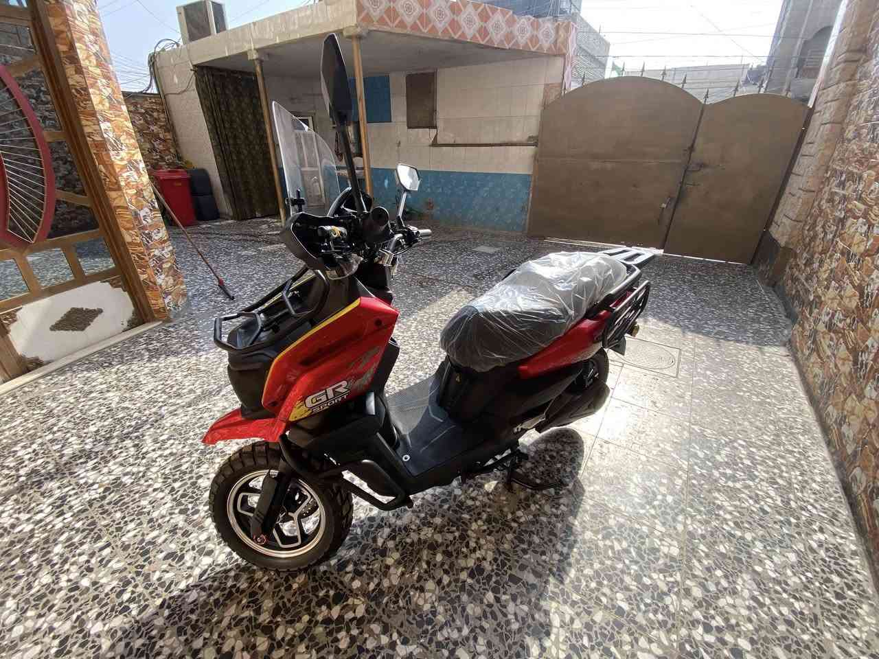 دراجة شحن اب اجي لبيع جديدة مصارلي هواي من ماخذهة 6بطاريت 3 سرعع سعرهة مليون و200 رقمي *********** مكاني بغداد
