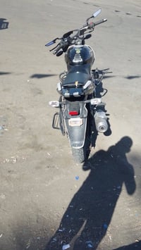 بوكسر للبيع السعر عشر ورقات اوراقها كامله رقم الهاتف. 07811064440
