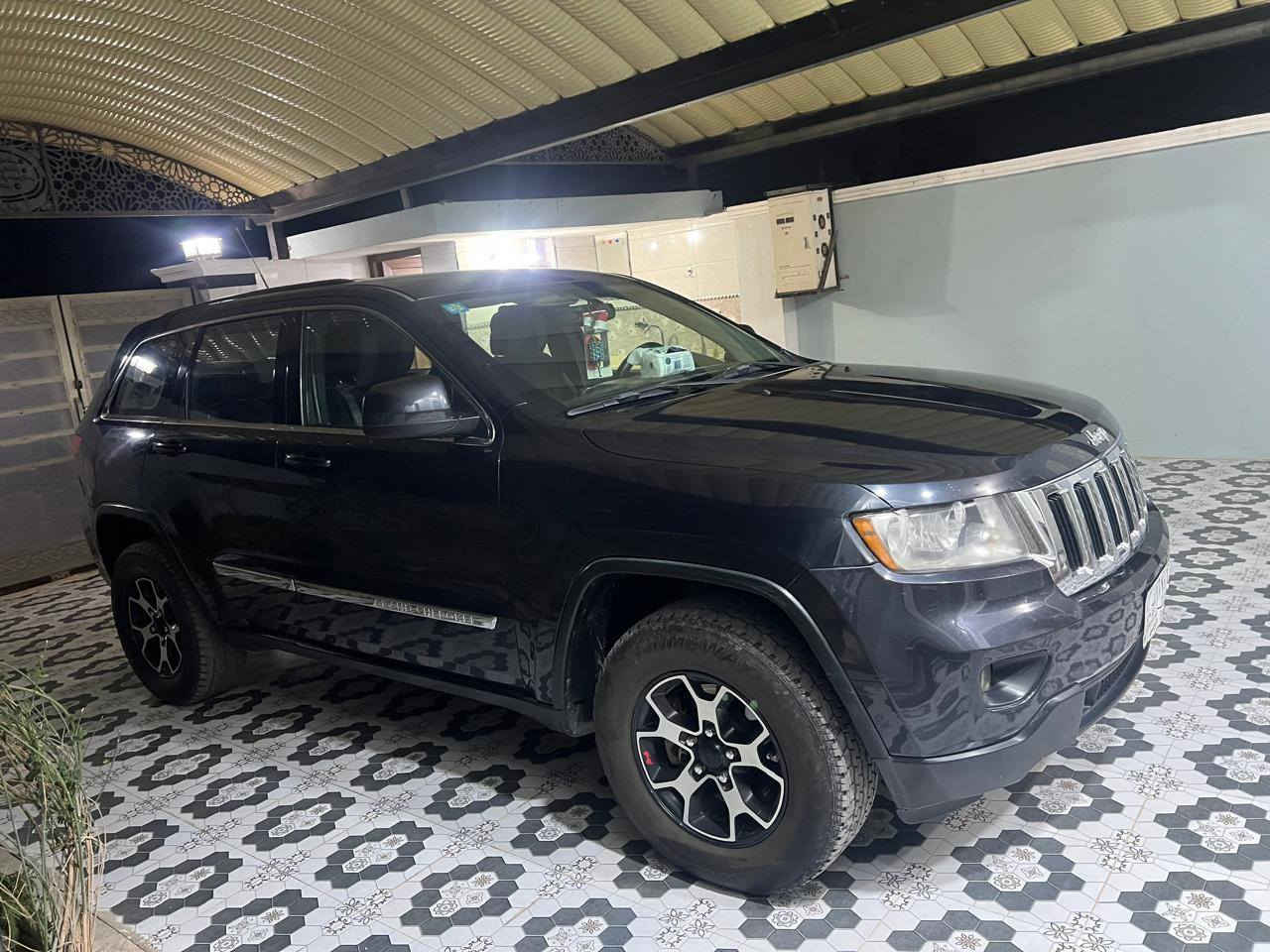 Jeep Grand Cherokee
2012 model, clean title, no damage
جيب كراند شيروكي موديل 2012 كلين تايتل بدون ضرر اللون اسود كُحلي عنوان صاحب السيارة /ديالى _خان بني سعد للاستفسار ابو طيبة ***********
