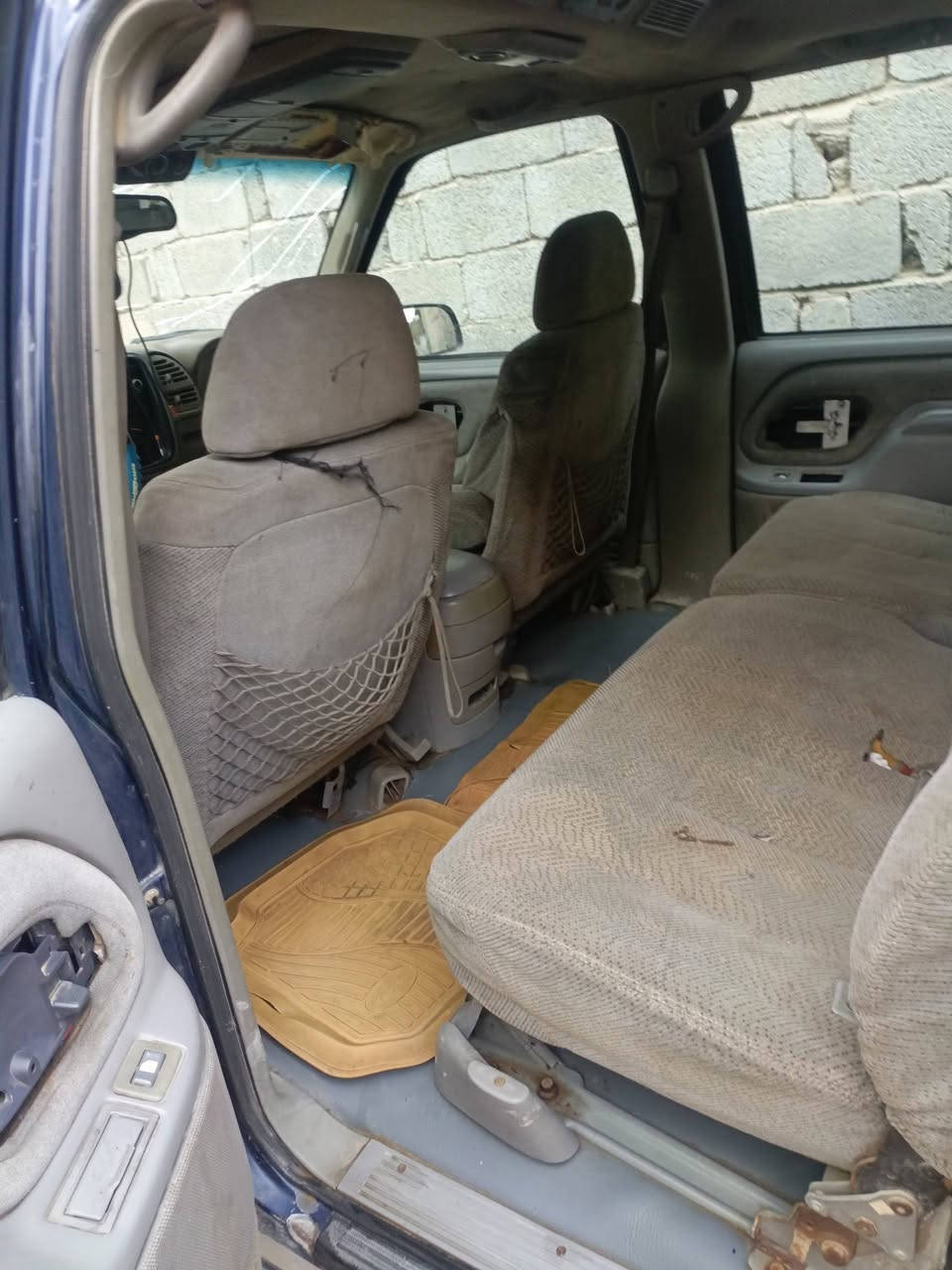 للبيع شيفرليت سوبربان موديل 97 مكينه كير اكسن حلوات راعيها بكربلاء السعر 38 وبيها مجال مكاني كربلاء ***********
