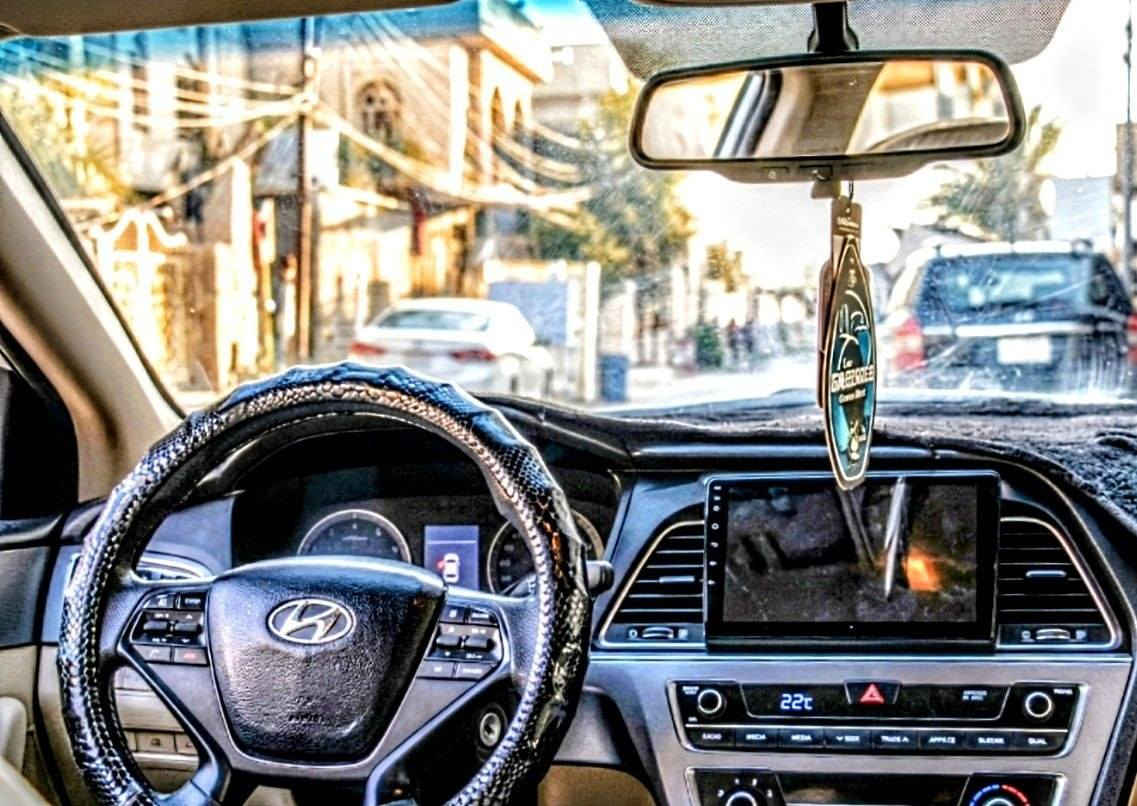 بيع سوناتا موديل 2016 وارد امريكي حادث أمريكا بنيد جاملغ باب ايمن بدون ظرر شاصي  باقي مكفول
سيارة رقم كربلاء انكليزي بسمي تحويل مباشر سنويه 2030 
سعر  105
اتصال ***********
