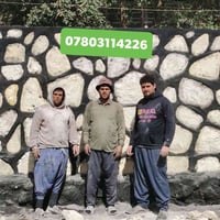 اخوكم ابو حسين السعدي البناء الحجر  كرستا وعمل شغل درجه اولى كافت اعما...