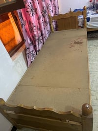 سرير • خشب • ٣ قطع