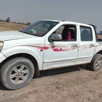 سياره كريت ويل 2013 مكفول عامه  رقم 07835781718