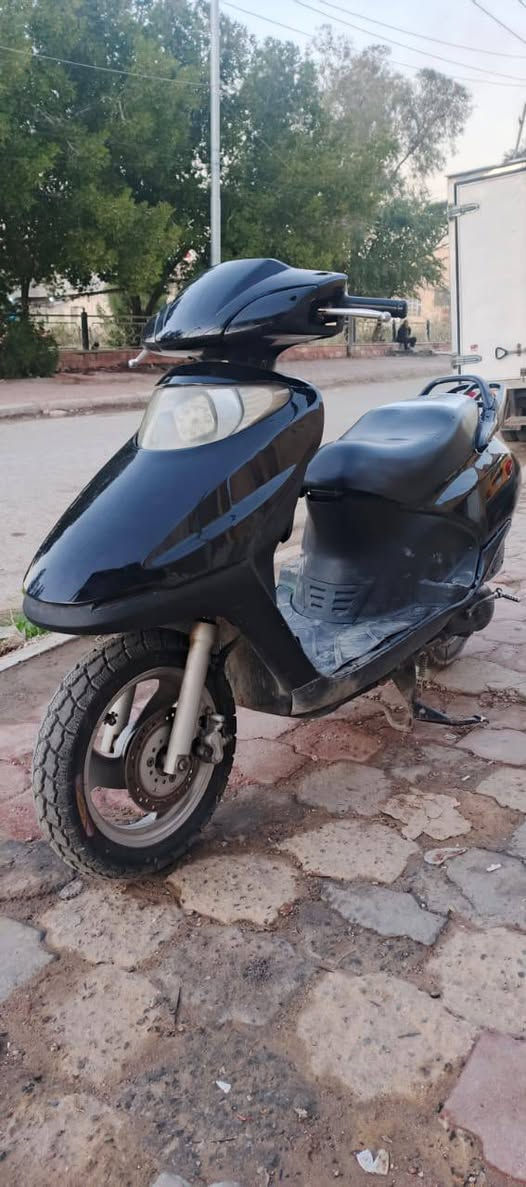 سلام عليكم دراجه للبيع سبيسي ماليزي محرك ناعم 350 بيه مجال مكاني كوت ***********...... خاص
