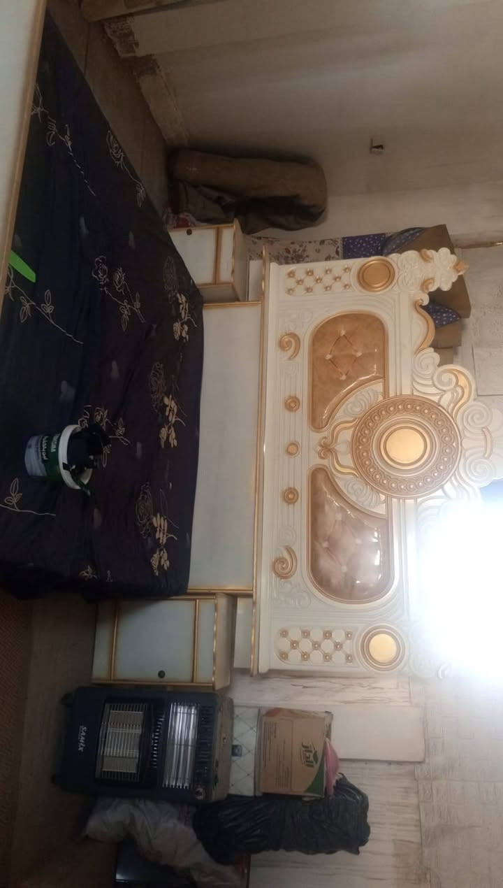 سلام عليكم غرفة نوم للبيع جديدة كلش وكاملة من كل نواحي حته ميز الامراية وبلاضافة الى دوشك نفرين مكان بغداد تواصل خاص


**إذا كنت صاحب هذا الإعلان وتريد حذفه لأي سبب، رجاءا أرسل رسالة إلى الدعم الفني**