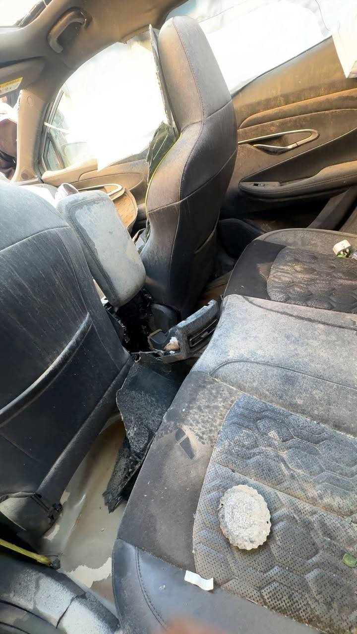 شانجان يونتي للبيع سعر ٣٥ورقه رقم بغداد  موديل اربعه وعشرين رقم لهاتف ***********
