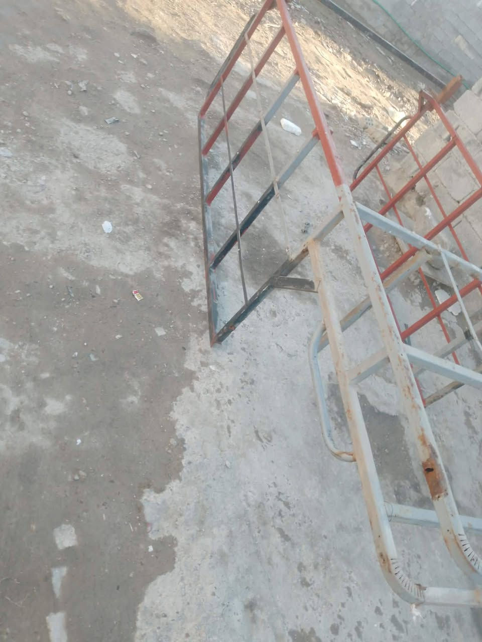 محجر ستوته البيع السعر 100وبي مجال الاتصال على الرقم***********
