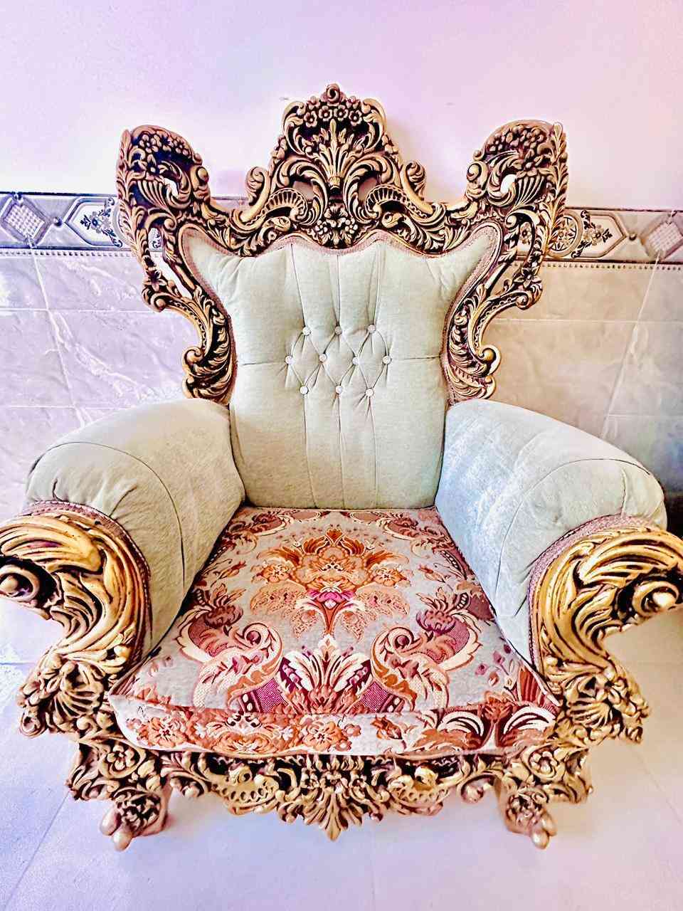 للبيع تخم 10 مقاعد عنوان 6كيلو للاستفسار الاتصال على الرقم ‏‪0786 762 4040‬‏
