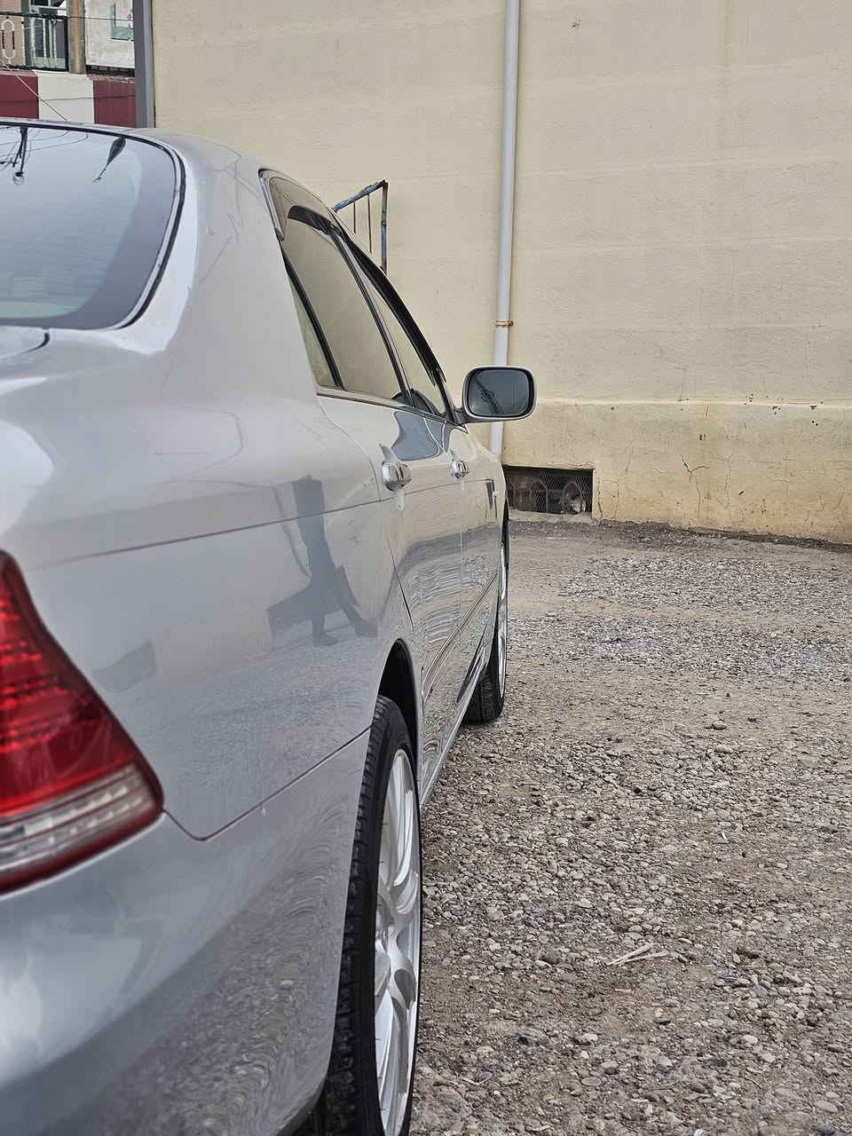 شاهانە بۆ فرۆشتن.                                                                 2005 بڕاوە بەتامی ساخ📦🈯️.                                                 💯دخول جدید. تازە داخی کامل کامل مەسرەف.                       بچوک بە بچوک ناو زەرد 2 دوگمە.                                            پێش و دوای حاسە.                                                                  82,000km حەقیقی ڕۆشتوە.                                                کونی گەرمیەکانی و شوێن محەوەرەکانی گیراوە.. کامل ناو غورفەکەی فومی تیا داخراوە.                                                    مەجموعە سوکانی لیکزس.                                                         چوار تایەو ویلی لۆک.                                                             ڕۆنی گێڕو مەکینە مەزبوت💯                                                         حمامو پۆڵیش کراوە.                                                              سەیارەکە ماڵی دۆستە سەیارەیەکی هەتا بڵێی جوانو ڕێک و پێک هەموو گیانی بەشەرت.                                                                            جوابی نامە نایەمۆ.Admin🩶                                                          *********** واتسئاپ،ڤایبەر
