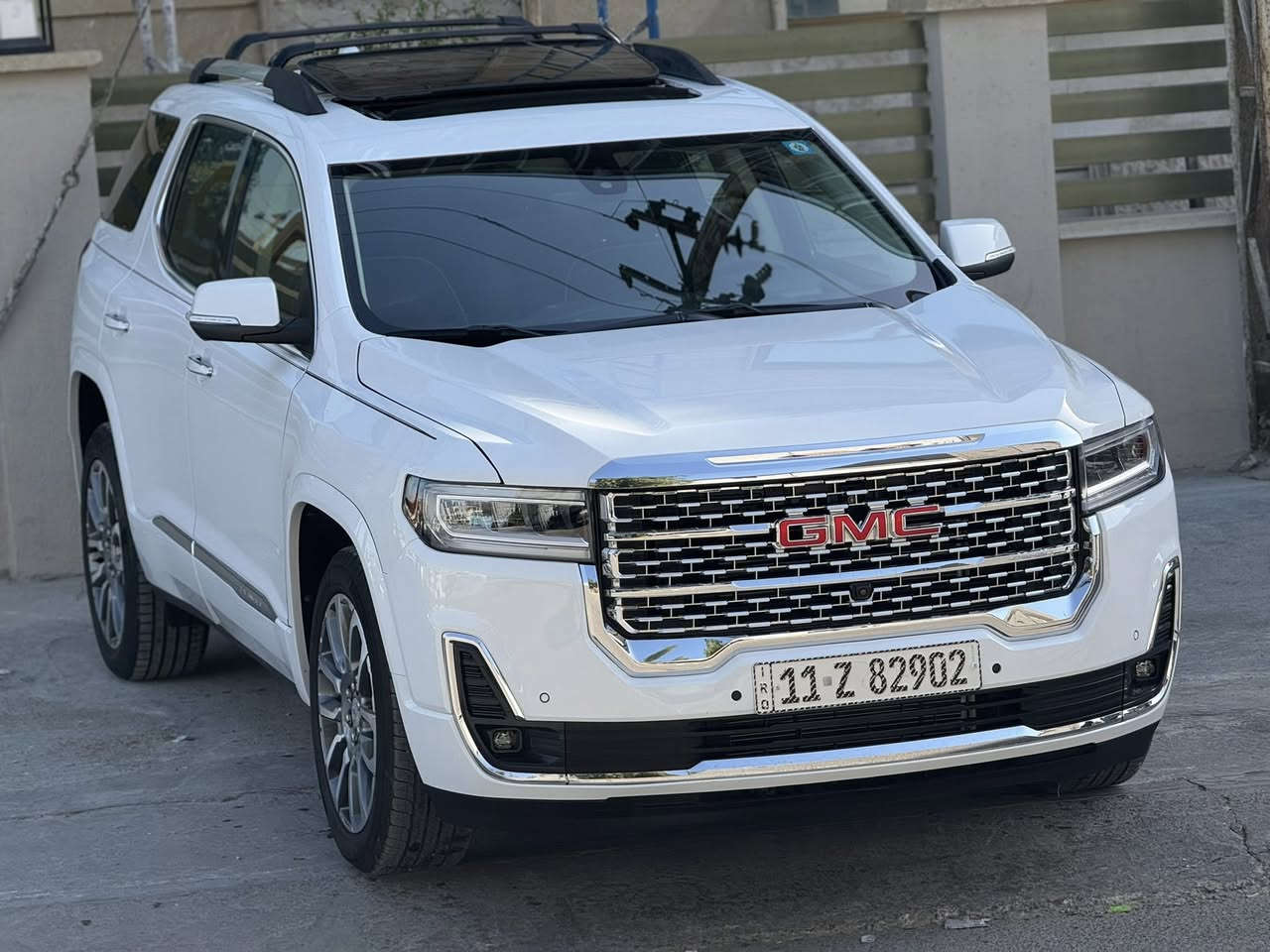 جمسي اكاديا  2023 دنيلي وارد امريكي
ملاحظه : مرقم بغداد كتاب شهداء سنتين تتحول اسويلك وكاله عامه مطلقه 

Gmc Acadia 2023 3.6 V6 

          حجم المكينه : 3.6 V6

المسافه المقطوعه : 13 الف ميل     

الضرر : مبدل جاملغ يمنه نفس الون وصبغ بنيد ودعاميه موضح بالصور

                    الايرباك: برده + دركه

مواصفاتها 

1. شاشه

2. كامرات 360

3. حساس خلفي امامي

4.بنوراما فتحتين

5.كشنات جلد 

6. رادارات جانبيه

7. رادار امامي

8. تحديد مسار

9.ويل كب 

10.اشاير بالمري

11.تحكم 

12.كشنات كهرباء

13.كشافات

14. تشغيل عن بعد

15.صندوك كهرباء

16. بصمة ابواب 

17. قطعتين كهرباء

18.كشن السايق ميمري

19.هندبريك بصمه

20. لايتات لد +زنون

21 بكلايت لد 

22.تو ويل

23.كشن السايق هزاز

24. داتا شو 

25.سبعه راكب

 

فول مواصفات 1/1 جاهزه مرقم بغداد كتاب شهداء  

تفاصيل اكثر هذا رقمي *********** تحياتي

مكاني بغداد حي الجامعه
