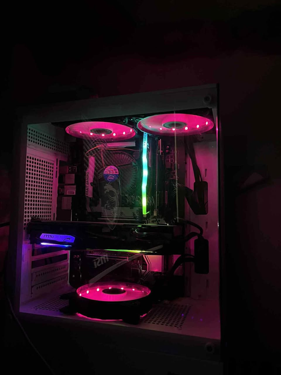 تجميعه للبيع ابيع كامله
مكاني بغداد الدوره 
واتساب:***********
هاتف:***********
1660 من msi على فئه 
معالج i7 6700
مذربورد Z170A
بور ٥٥٠
رام 16 تيفورس
شاشه مقوسه حجم 29. 

180 هيرتز 
IPS
سرعه الاستجابه 1..0
أسم الشركه bAMEMA
+كيبورد+ماوس+سماعه+يوبي اس
