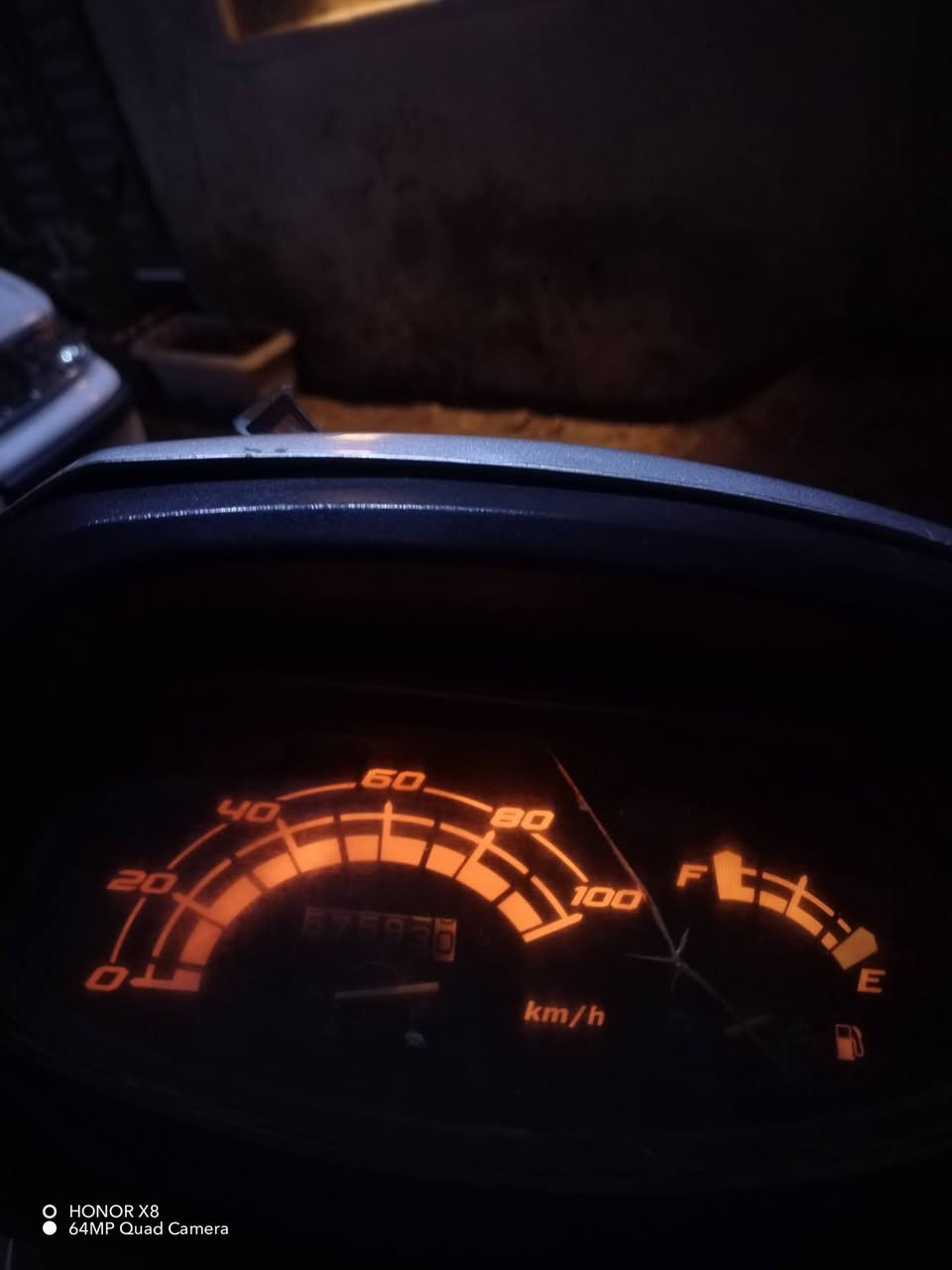 السلام عليكم
دراجه سبيسي للبيع الدراجه شغاله مابيها شي

السعر 300 وبيها مجال

المكان خاجيه والرقم : ***********
