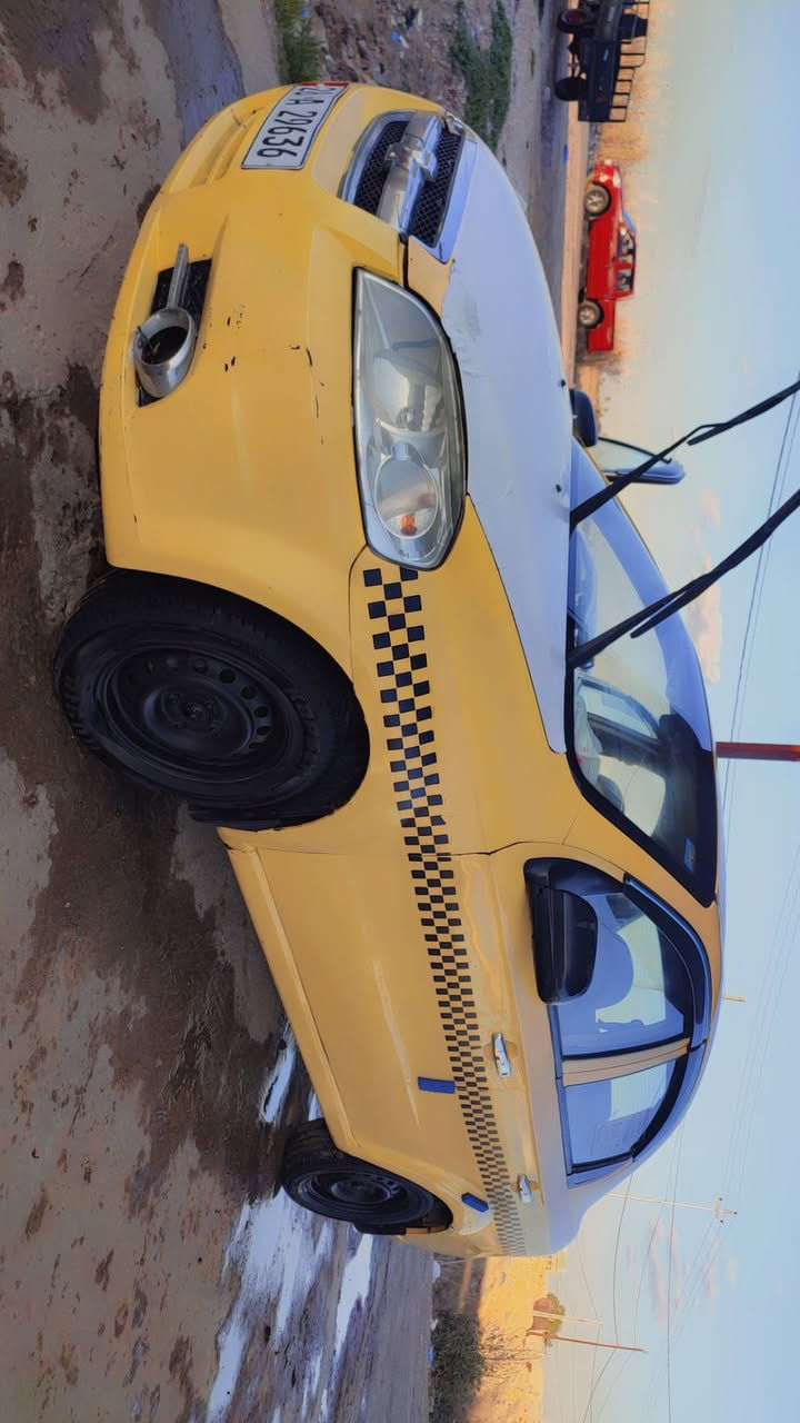 اسلام عليكم سياره افيو موديل عشره ١٠نجف رقم انكليزي قبل شهر شديته كير عادي مكينه مفتوح جديده  مصفره هيئه وغرامه جاهزه مكينه كير حداديه تخم تاير منضومه بانزين جديده ماذب عليها الف بيها مكانات صبغ قليله طخه  الباب السايق العنوان النجف الكوفه السياحي ***********اسيا***********السعر٤٥ورقه 45
