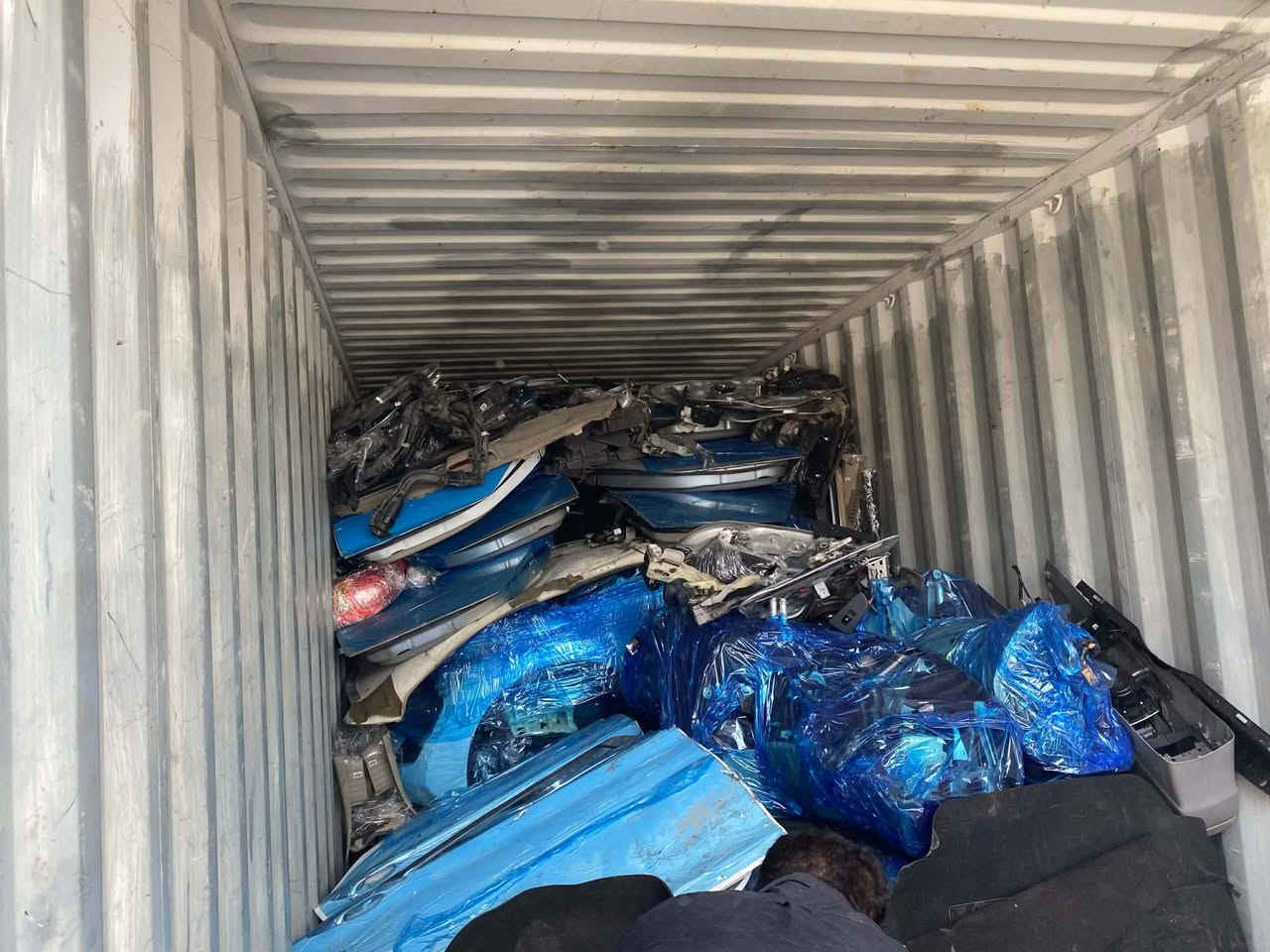 سلام عليكم تم وصول حاويهً للتنزه لمقدس ول مضلع متوفرً جوملهً و مفردً مكاني بابل جبلهً رقم الهاتفً***********
