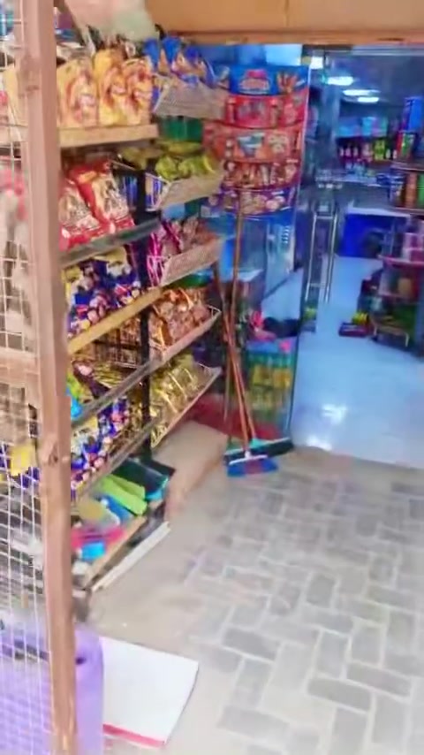 السلام عليكم الاسواق للبيع العنوان البصره الاصمعي الجديد
ملاحظه (الشراي فقط يراسل)
التواصل ع هذا الرقم 
***********
واتساب فقط
