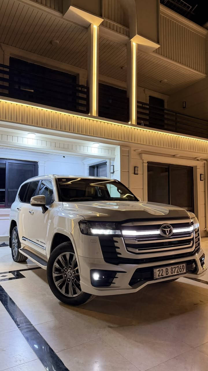 السلام عليكم لاندكروز 2023 ساز لمتدد ام الضمان تنفس طبيعي
رقم اربيل تريد تحويل او وكاله 

المواصفات فول 1/1 فتحة سقف كشنات جلد وكهرباء جنطه كهرباء مري شفط حساسات امامي خلفي دفع رباعي شاشه كبيره كامره خلفيه 7 راكب 3 قطع تبريد شاشات خلفيه زراك لايت وباقي المواصفات المعروفه… 

السعر 665$ 

للأستفسار ***********
