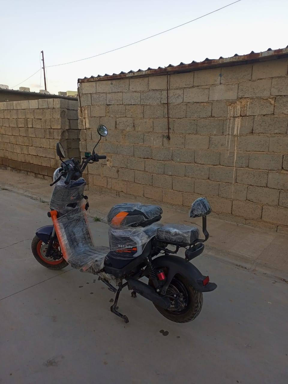سلام عليكم دراجه شحن 918 موديل 2026 خمس بطاريات كهربائيات كله شغال وبي ترجع بك R وكل عيب مابي جديد وسعره 425 وبي مجال مكاني كركوك قريه تركلان الشراي يجي خاص او يتصل ***********
