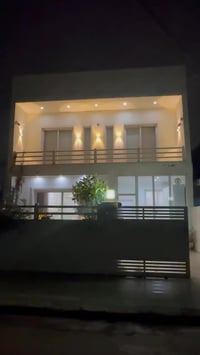 أندازیاران • ٤ غرف • مفروش بالكامل